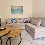 Hopperstay Syros Apartmán *