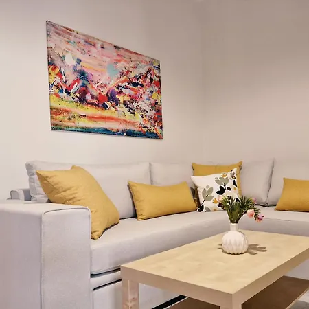 Hopperstay Syros ארמופוליס