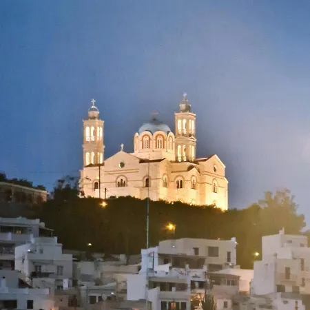 Hopperstay Syros Ermupoli