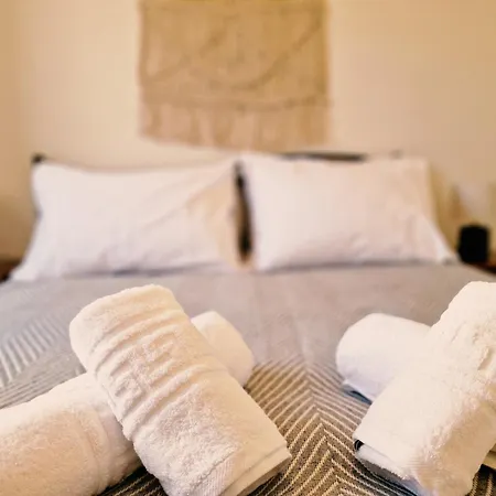 Hopperstay Syros *
