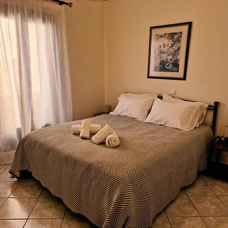 Hopperstay Syros *