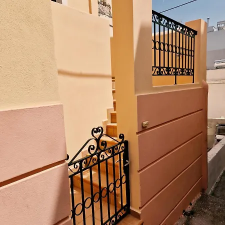 Hopperstay Syros * Ermupoli