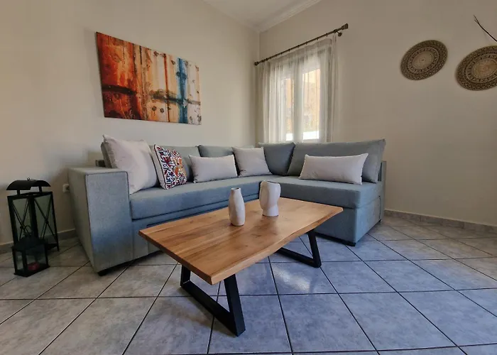 Hopperstay Syros Ermupoli