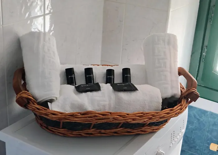 Hopperstay Syros Ermupoli